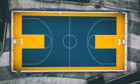 世界滑雪技术交流：雪道维护与安全管理并重，滑雪滑道科普
