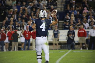 LEYU SPORTS中国官方网站-校园足球技能展示日活动引发学生广泛关注与参与，足球技能展示展示什么好